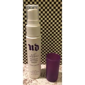 Urban Decay Makeup - Urban Decay All Nighter Makeup Setting Spray Urban Decay Makeup - Urban Decay All Nighter Makeup Setting Spray